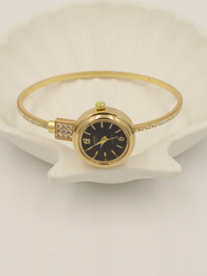 ElegantMiss Stylish Bracelet Design with Diamond-Studded Strap Luxury Golden Quartz Analog Women’s Watch Analog Watch  - For Women