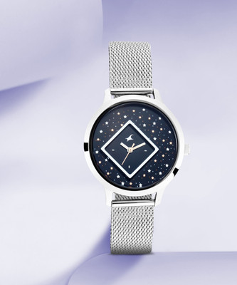 Fastrack Fit Outs Analog Watch  - For Women