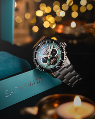 Earnshaw Duncan Grand Date Open Heart Analog Watch  - For Men