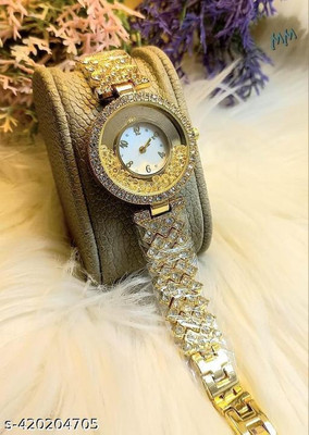 GATRADES ga8010 luxury gold fashion diamond analog watch for girls and women Analog Watch  - For Girls