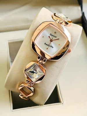 Daniel Radcliffe DRW027 Atractive Rose Gold Color Luxury Trending Analog Watch  - For Women