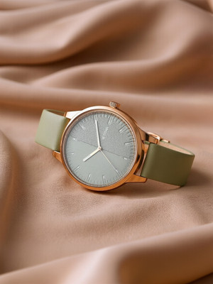 Titan NP2648WL01 Neo Ladies V Analog Watch  - For Men & Women