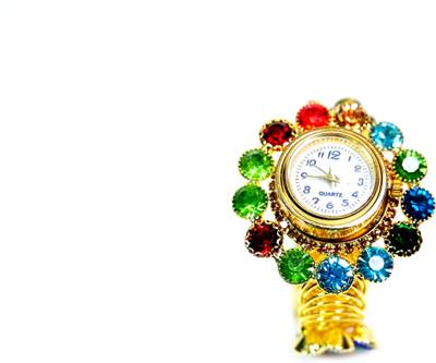 Design of 2025 watch for girl