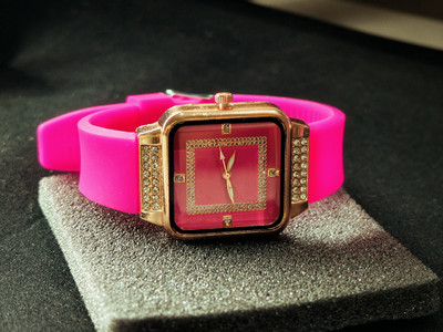 RENAISSANCE TRADERS pretty Analog Watch  - For Girls