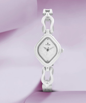 Titan NN2536SM02 Karishma refresher Analog Watch  - For Women