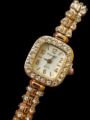 DECLASSE 408 Analog Watch  - For Women