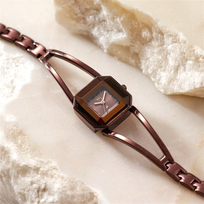Fastrack Vyb Striker Analog Watch  - For Women