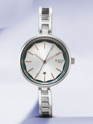 Titan Raga Viva 6 Phase 1 RAGA VIVA VI Analog Watch  - For Women