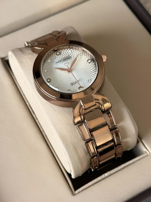 Americanviber AVW0037 Elegant Crystal Studded Dial Women's Watch Designer Bangle Style Watch for Girl Analog Watch  - For Women