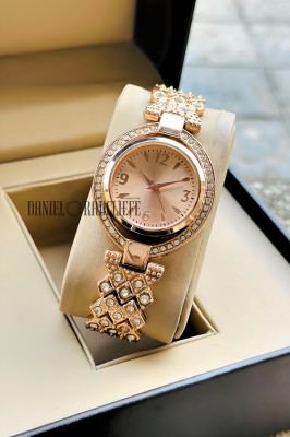NITYA DRW34 - ROSEGOLD Embellished Analog Dial with Stainless Steel Strap Ladies Special Edition Jewellery Chain & Diamond Fitted Double Frame Analog Watch  - For Women