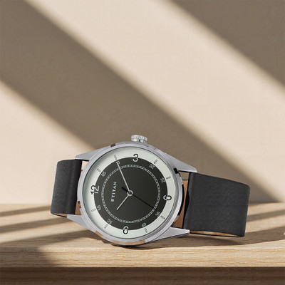 Titan 1729SL04 Neo Gents IV Analog Watch  - For Men