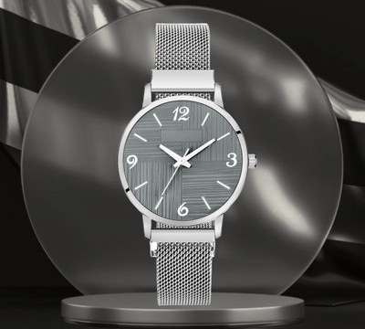 MAHAKAPI Casual Wearable Gifting Special Unique Designed Casual Wearable Gifting Special Unique Designed Analog Watch  - For Girls