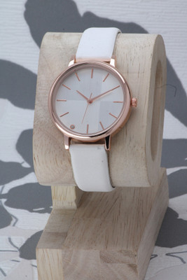 Rizino Best Selling Single Diamond Dial Round Case Colorful Leather Belt Best Selling Single Diamond Dial Round Case Colorful Leather Belt Analog Watch  - For Girls