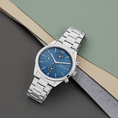 Titan NQ1805SM03 Neo Gents V Analog Watch  - For Men