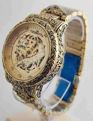 ELEVATE Antique gold luxury lion curved golden dial bracelet wrist watch Analog Watch  - For Men