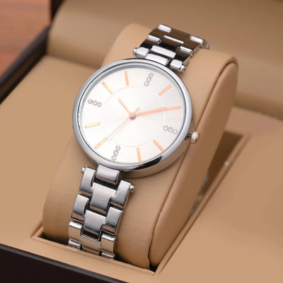 Daniel Radcliffe DB Women Atractive Silver Color Luxury Trending Watch Analog Watch  - For Women