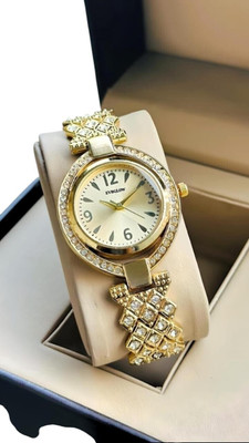 EVRGLOW Analog Watch  - For Women