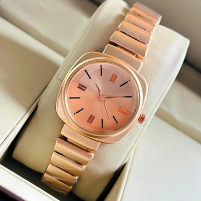 VELONO Analog Rose Gold Watch For Girsl Women Stylish Stailess Steel Chain Watch Unique Design Round face in Square Frame dials & Steel Chain Strap ROSE GOLD Analog Watch - For Girls VELONO Analog Rose Gold Watch For Girsl Women Stylish Stailess Steel Chain Watch Unique Design Round face in Square Frame dials & Steel Chain Strap ROSE GOLD Analog Watch - For Girls