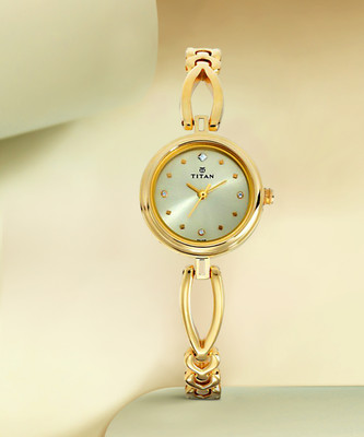 Titan NP2601YM02 Karishma Analog Watch  - For Women