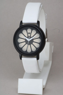 DSQUAR High Quality Textured Designer And Gorgeous Round Dial Plain Leather Belt High Quality Textured Designer And Gorgeous Round Dial Plain Leather Belt Analog Watch - For Girls DSQUAR High Quality Textured Designer And Gorgeous Round Dial Plain Leather Belt High Quality Textured Designer And Gorgeous Round Dial Plain Leather Belt Analog Watch - For Girls