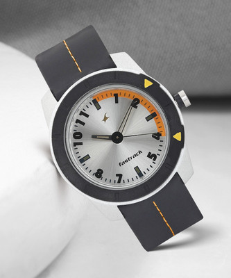 Fastrack NP3015AL01 Analog Watch  - For Men
