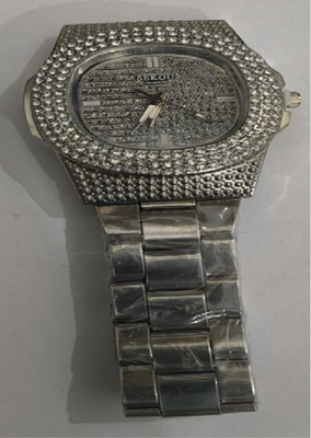 YORDEY SILVER DIAMOND ANALOG WATCH ANALOG WATCH Analog Watch  - For Men & Women