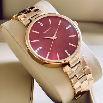 STYLISH GUYS DB Women Atractive Rose Gold Maroon Color Luxury Trending Women Watch Analog Watch  - For Women