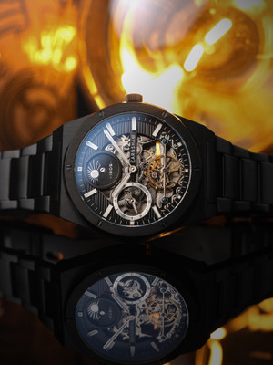 Earnshaw Drake Dual Time Analog Watch  - For Men