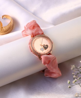 Haute Sauce The Scrunchie Heart Round Watch Analog Watch  - For Women