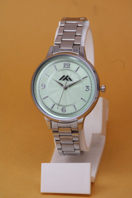 VIRAKTI Best Quality Ethnic Gorgeous Embossed Solid Round Dial Stainless Steel chain Best Quality Ethnic Gorgeous Embossed Solid Round Dial Stainless Steel chain Analog Watch  - For Girls