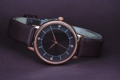DONGA Leather Strap Structure Dial Design Beautiful Watches Leather Strap Structure Dial Design Beautiful Watches Analog Watch  - For Girls