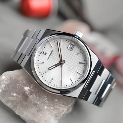 Daniel Radcliffe DRM PE Silver White Professional Edge Analog Watch  - For Men