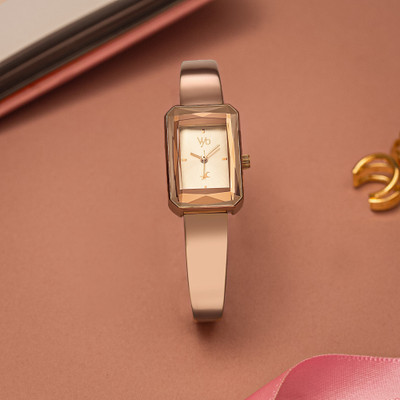 Fastrack Vyb Diva Analog Watch  - For Women