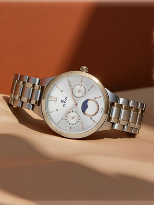 Titan NQ2590KM01 NEO Ladies III Analog Watch  - For Women