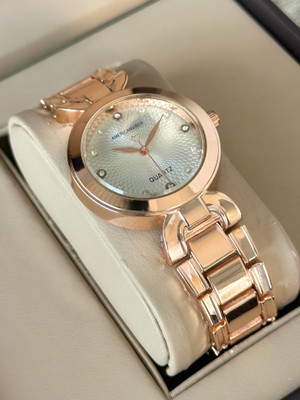 Americanviber AVW0037 Elegant Crystal Studded Dial Women's Watch Designer Bangle Style Watch for Girl Analog Watch  - For Women