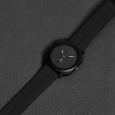 Compact enterprise Analog Watch  - For Men