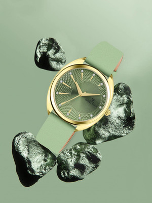 DANIEL KLEIN Green Soft Leather Band with Gold Case Premium Analog Watch  - For Women