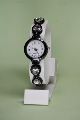 DAQUAR Trendy Round Dial Diamond Studded Silver Metal Women Analog Watch  - For Girls