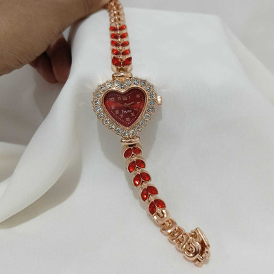 QUANTEX HEART FORME Muskan Creations Analog Watch  - For Women