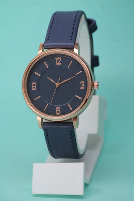 ZANZEER Best Quality Embossed Solid Designer Round Dial Attractive Leather Belt Best Quality Embossed Solid Designer Round Dial Attractive Leather Belt Analog Watch  - For Women