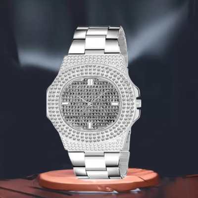 ETLIS Diamonds Dial Silver Luxury Silver Metal Bracelet Analog Watch  - For Men