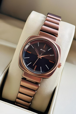 Dsales DRW04 Analog Watch  - For Women