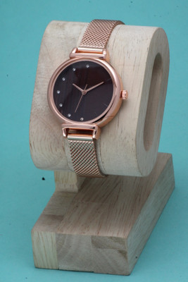 ZANZEER Classic Round Dial Rose Gold Case Fancy Stainless Steel Belt Classic Round Dial Rose Gold Case Fancy Stainless Steel Belt Analog Watch  - For Girls
