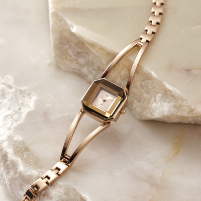 Fastrack Vyb Striker Analog Watch  - For Women