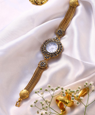 Haute Sauce The Stone Chainlink Round Watch Analog Watch  - For Women