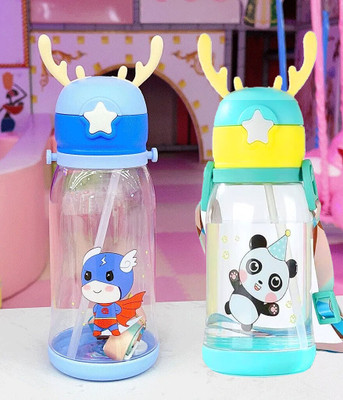 KOBBET Design Cartoon Sipper Water Bottle for School Sports Bottle for Kids 600 ml Water Bottle(Set of 1, Multicolor)
