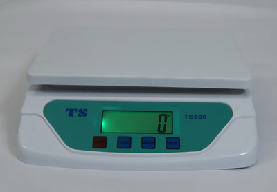MSNL sk-ts-500 white kitchen scale up to 30kg/1gm and charging cable Weighing Scale(Off-White)