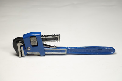 De Neers Pipe Wrenches Stillson Pattern (73mm) Opening Capacity DN_1276-24_PIPE_WRENCH_1PCS Single Sided Pipe Wrench(Pack of 1)