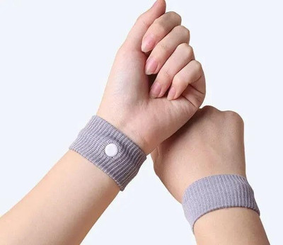 pvnd Motion Sickness Bands Vomiting Band Vomiting Band Men & Women(Multicolor, Pack of 2)