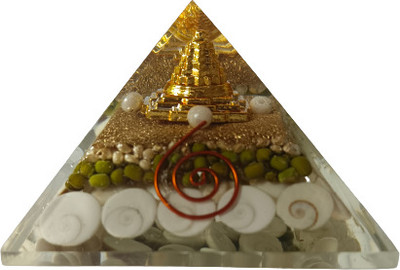 Fikup Gomti Chakra Orgonite Pyramid With Mahameru Shree Yantra Crystal Yantra(Pack of 1)